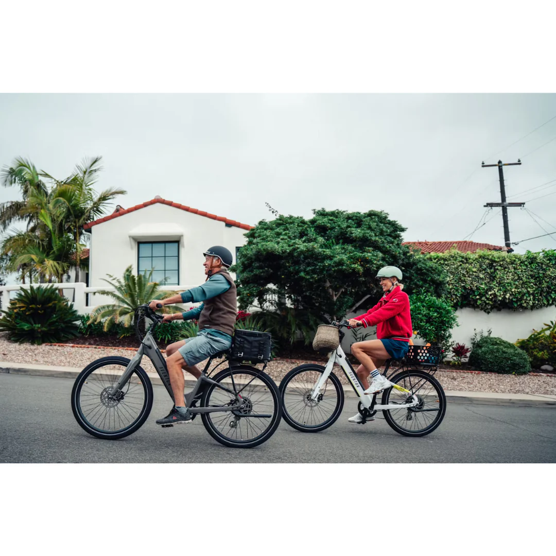 Aventon Pace 500.3 Step-Through Ebike - Image 6